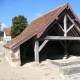 Saint Andr&eacute; en Terre Plaine-lavoir 1 dans le bourg