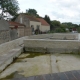 Longues sur Mer dans le Calvados-lavoir 1 dans le bourg par Sandrine Marteau