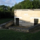 Escamps-lavoir 2 dans hameau La Grilleti&egrave;re