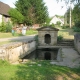 Saint Sulpice-lavoir 6 dans hameau Les Pel&eacute;s
