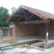 Az&eacute;-lavoir 4 dans hameau Chussin