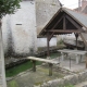 Su&egrave;vres-lavoir 1 dans le bourg